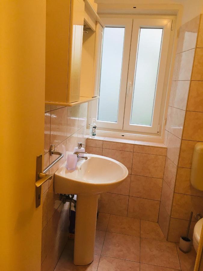 Apartment Filipas Cres Bagian luar foto