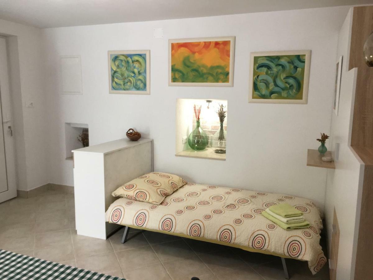 Apartment Filipas Cres Bagian luar foto