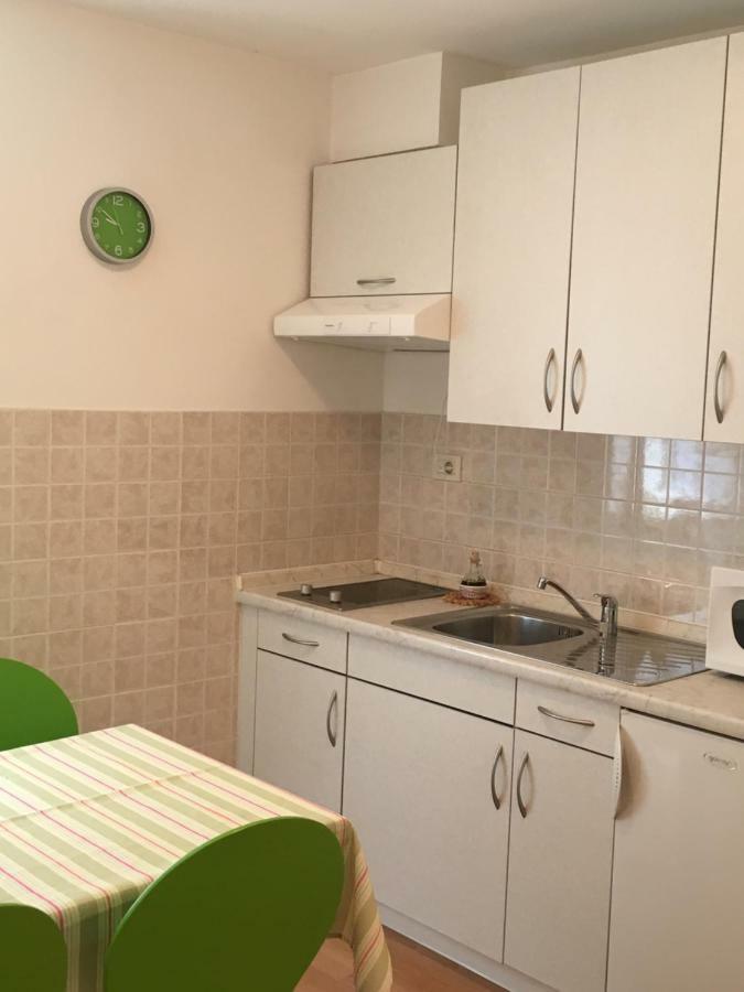 Apartment Filipas Cres Bagian luar foto